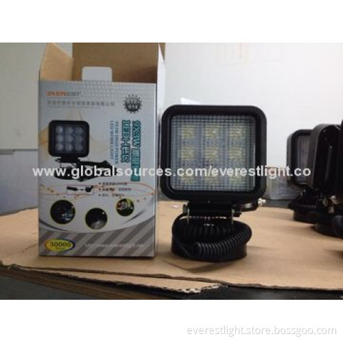 Vehicle LED repair working light with magnet base